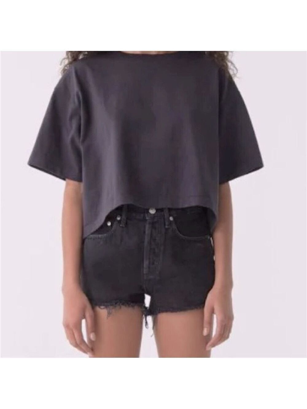AGOLDE Parker Vintage Cut-Off Shorts
Black / Gray Size 26